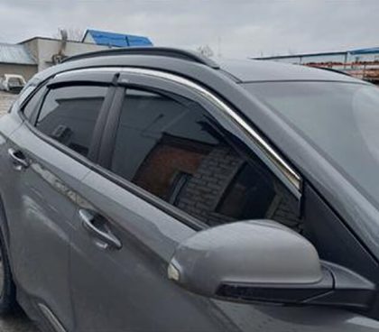 Hyundai Kona Windshields with Niken chrome 8